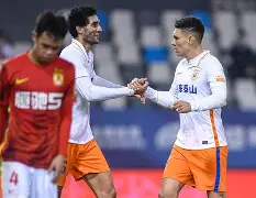 足协杯转会风云:山东泰山盯上锋线强援,高芙或成交易筹码 足协杯转会风云:山东泰山盯上锋线强援,高芙或成交易筹码